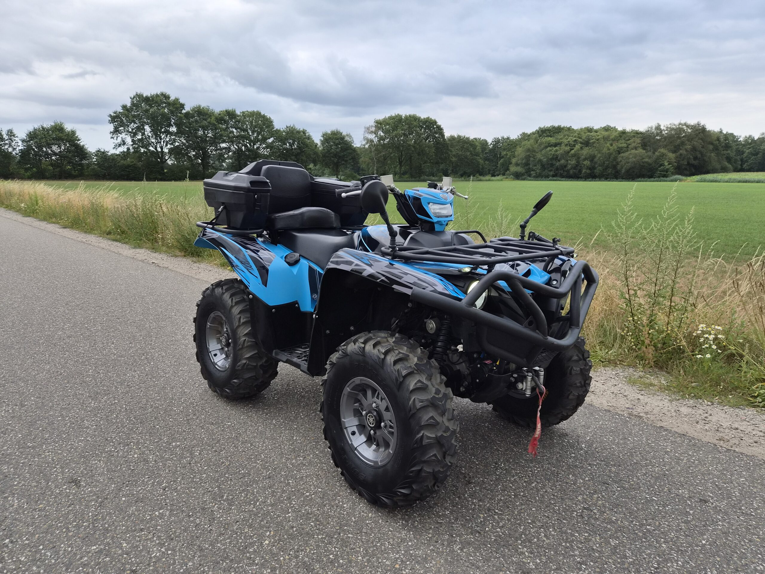 VERKOCHT Yamaha Grizzly 700 4x4 met auto kenteken