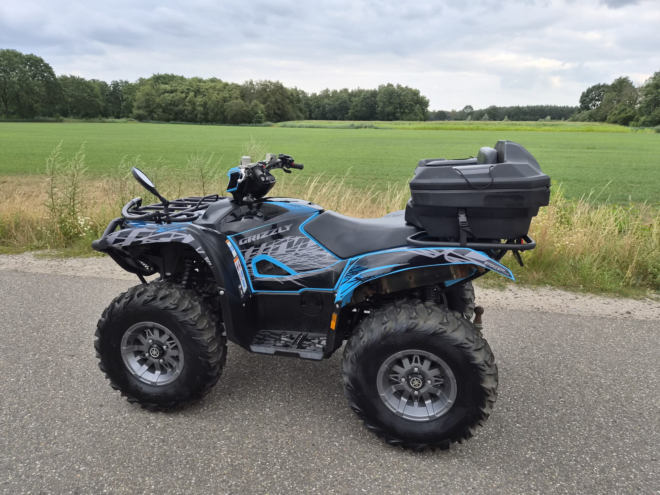 VERKOCHT Yamaha Grizzly 700 4x4 met auto kenteken - Afbeelding 8