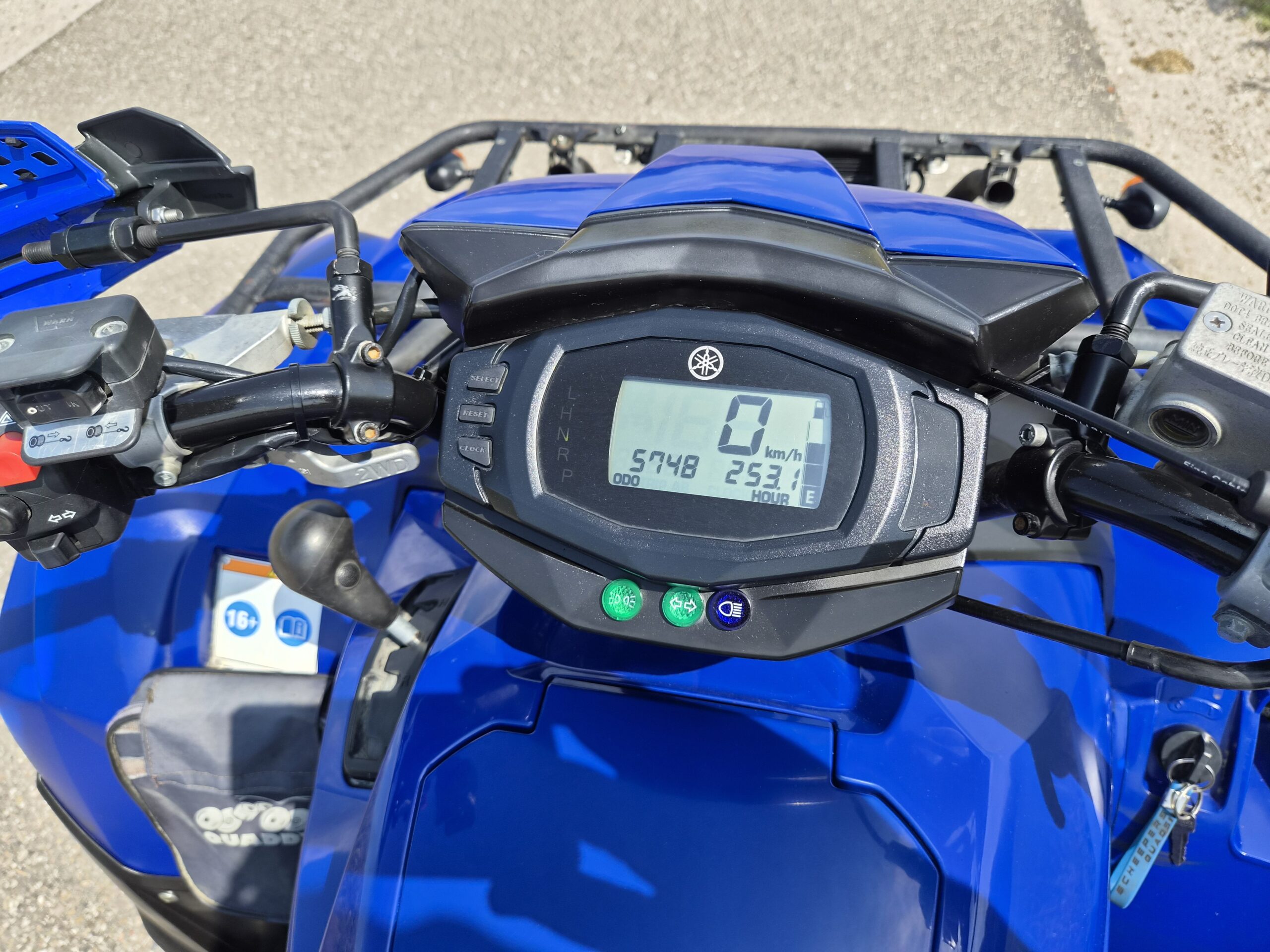VERKOCHT Yamaha kodiak 700 4x4 EPS met kenteken - Afbeelding 8